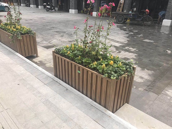道路綠化花箱、PVC微發(fā)泡板藝術(shù)花箱、PVC微發(fā)泡板花箱、PVC花箱
