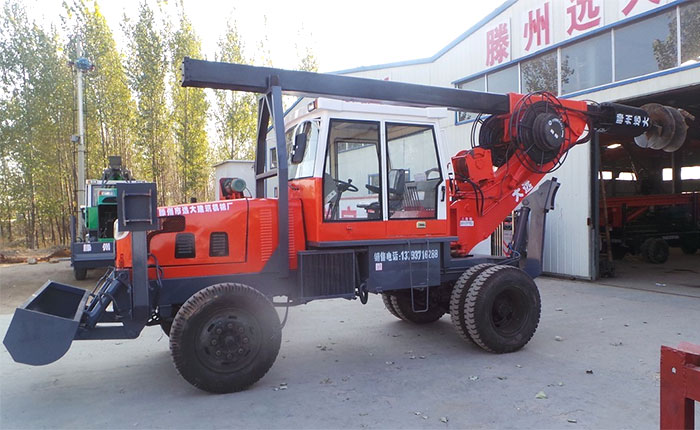 小型地基打樁機，小巧靈便