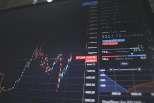 寫(xiě)出你的第一個(gè)web app，幾行代碼就夠了