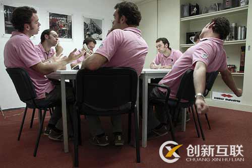 一個網(wǎng)頁設(shè)計機(jī)構(gòu)的工作